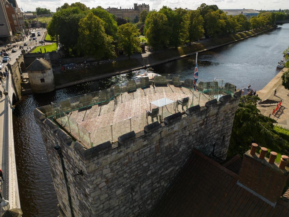Villa Lendal Tower à York Extérieur photo